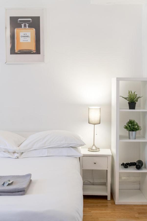 לונדון Soho & Covent Garden Apartment, Sleeps 3 מראה חיצוני תמונה